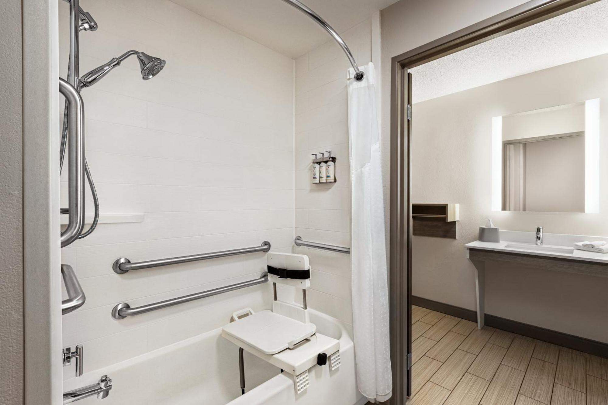 Holiday Inn Express - Bowling Green By Ihg Bagian luar foto